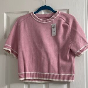 Pink Short Sleeve Knit Sweater with White Trim